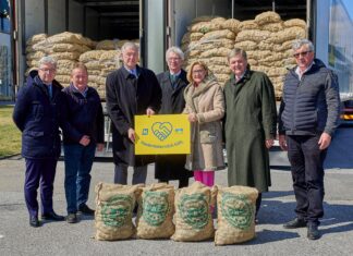 RWA-Hilfskonvoi bringt Saatgut in die Ukraine