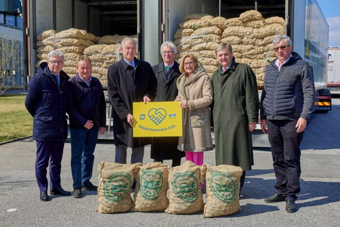 RWA-Hilfskonvoi bringt Saatgut in die Ukraine