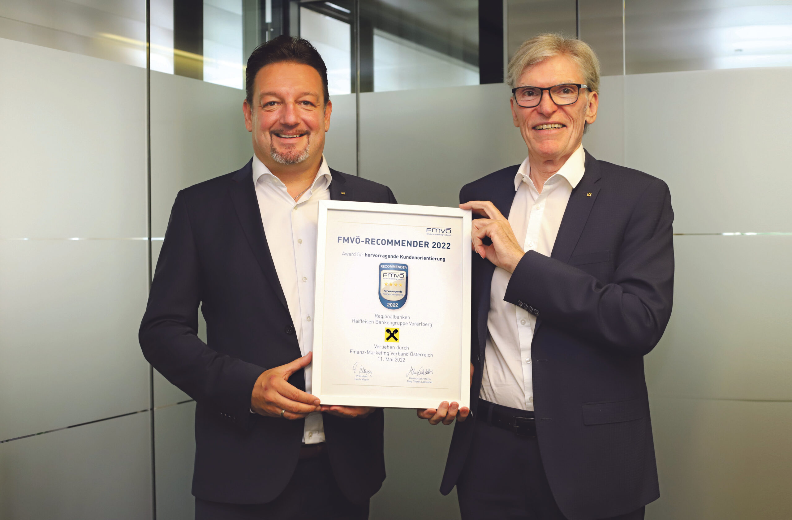 Manfred Miglar (designierter Vorstandsvorsitzender-Stellvertreter der RLB Vorarlberg) mit Wilfried Hopfner (Vorstandsvorsitzender RLB Vorarlberg)