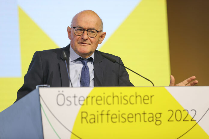 Peter Bußjäger am Raiffeisentag 2022