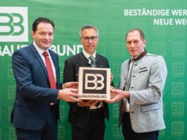 Norbert Totschnig, Georg Strasser und Josef Moosbrugger verkündeten zum agrarpolitischen Herbstauftakt die kommenden Hilfsmaßnahmen für die heimische Land- und Forstwirtschaft.