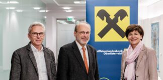 Daniel Holzinger, Johannes Fellinger und Michaela Keplinger-Mitterlehner freuen sich über die gute Zusammenarbeit.