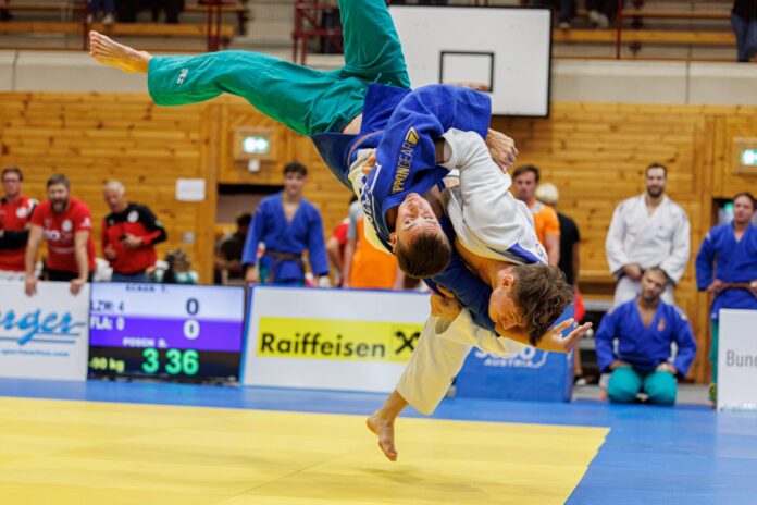 Zwei Judoka in Action