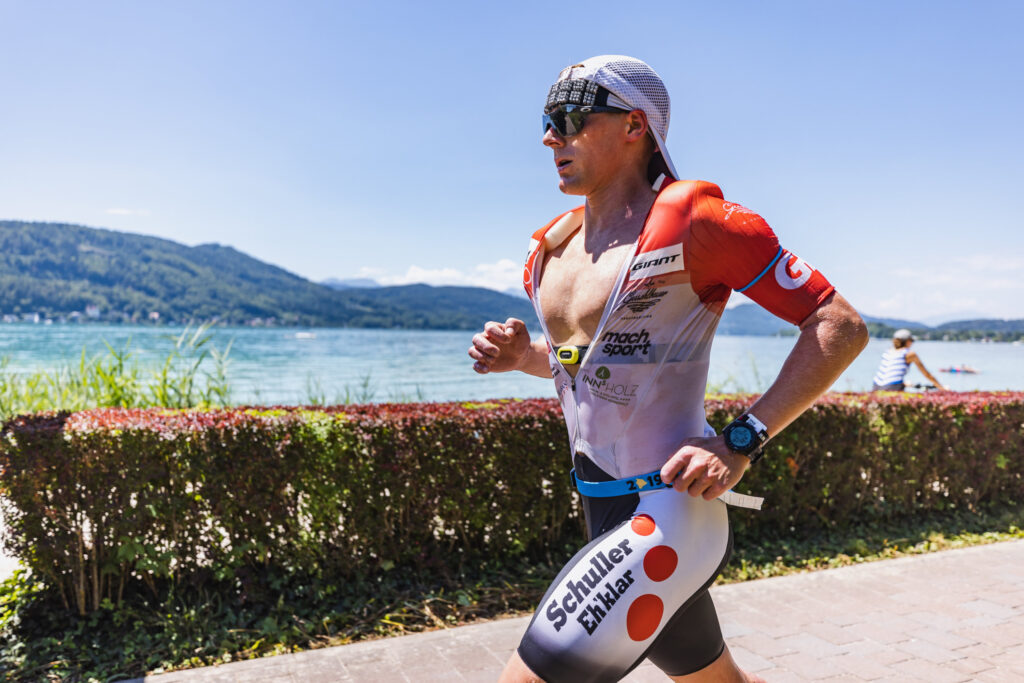 Triathlet Georg Enzenberger beim Laufen