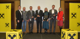 Rudolf Suttner, AR-Vorsitzender Erwin Tinhof, Philipp Arnold, Alexander Schmidecker, Carina Weidinger, Hans-Christian Vallant und Eva Fugger, Generaldirektor-Stellvertreterin der RLB Burgenland