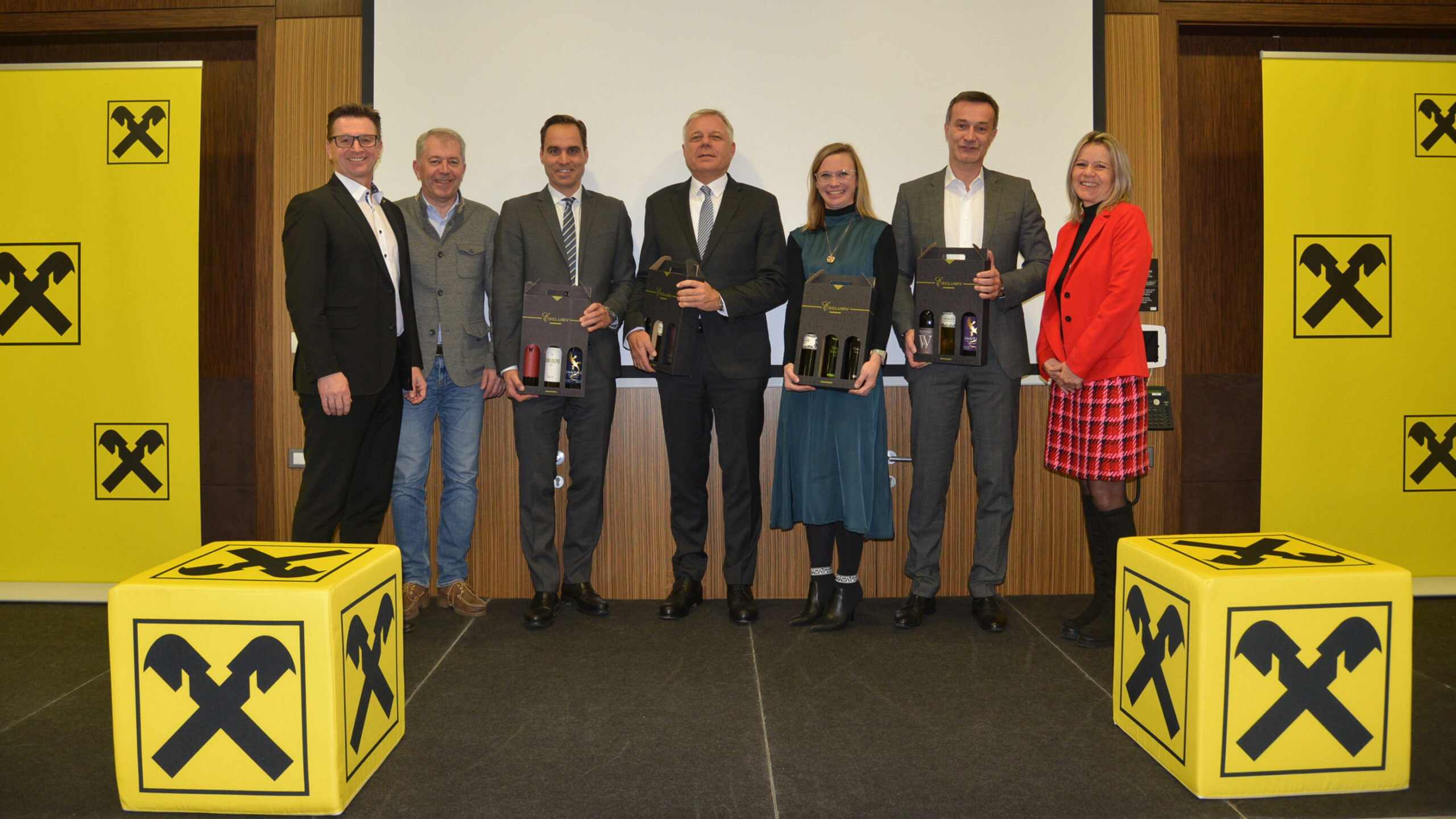 Raiffeisen Burgenland: Volle Kraft voraus im Vertrieb - Raiffeisenzeitung