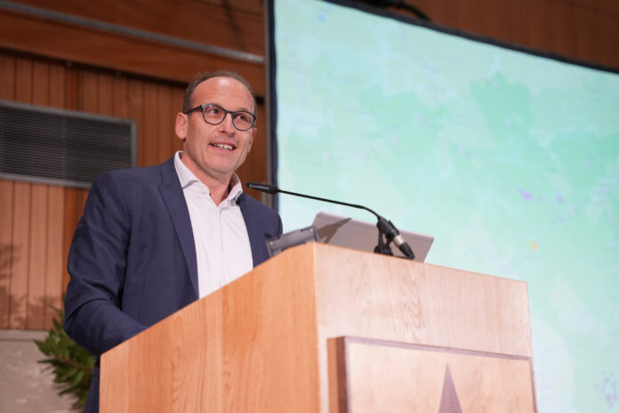 Steffen Wirth gab Einblicke in die ersten Energiegemeinschaftsprojekte der Steiermark.