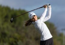 Golferin Emma Spitz beim Abschlag