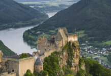 Die Burgruine Aggstein an der Donau ist eines der 21 neue Ausflugsziele bei der NÖ-Card.