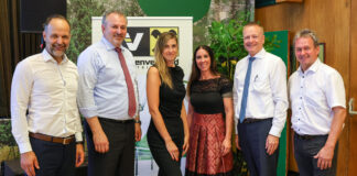 Verbandsdirektor Peter Weissl, Michael Laminger, Melanie Kainz, Daniela Posch, Richard Stralz und Verbandsobmann Franz Titschenbacher