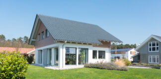 Klassisches Einfamilienhaus © i-Stock