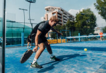 Padel-Tennis wird auch professionell gespielt, wie hier von Hannes David Pilser bei den European Games 2023 in Krakau.