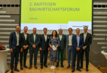 Peter Weissl (Verbandsdirektor RV Stmk), Jürgen Nageler, Christian Neuhold, Florian Stryeck, Moderatorin Sandra Suppan, Friedrich Mühlener (IfEA), Werner Schönfelder, Matthias Reith und Patrick Lampl (RV Steiermark)