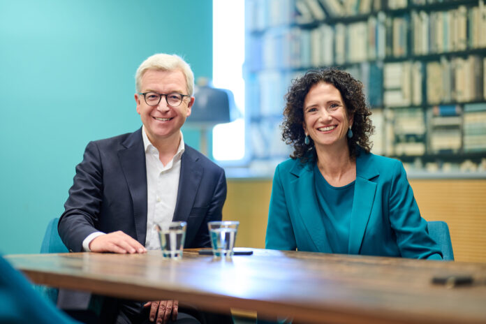 Das Leitungsduo Michael Höllerer und Claudia Süssenbacher freut sich über ein starkes Ergebnis. © Sabine Klimpt