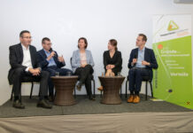 Sorgten für zahlreiche Einblicke: Günter Dreher, Gerhard Walther (Vorstandsvorsitzender GVB), Angela Kohl, Sophie Leuenberger und Moderator Manuel Hanselmann © Thomas Hanni