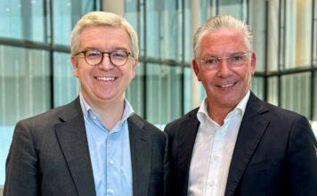 Michael Höllerer und Paul Leitenmüller freuen sich über die neue Zusammenarbeit.