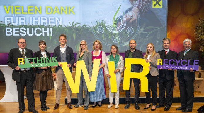 Sie sehen großes Potenzial in der Kreislaufwirtschaft: Martin Schaller, Ariane Pfleger (RLB Stmk), Peter Kargl (EY-Parthenon), Karin Huber-Heim, Verena Ehold (Umweltbundesamt), Doris Bock (Waste2energy), Alexander Pinter (Holzcluster Steiermark), Katrin Hohensinner-Häupl, Florian Stryeck (RLB Stmk) und Josef Hainzl (AR-Vorsitzender der RLB Stmk)