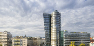 Uniqa Tower in Wien