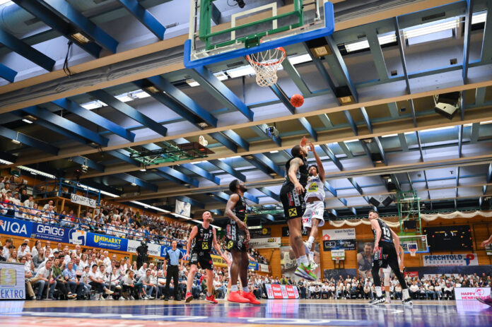 GMUNDEN,AUSTRIA,18.MAY.23 - BASKETBALL - Superliga, play off, semifinal, Swans Gmunden vs Flyers Wels. Image shows an overview of the Raiffeisen Sportpark Gmunden.