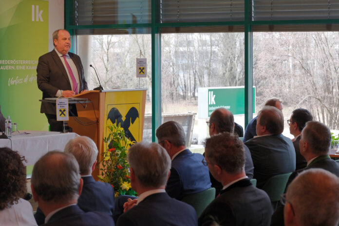 Josef Pröll bei der Generalsversammlung des Raiffeisen-Revisionsverbandes NÖ-Wien