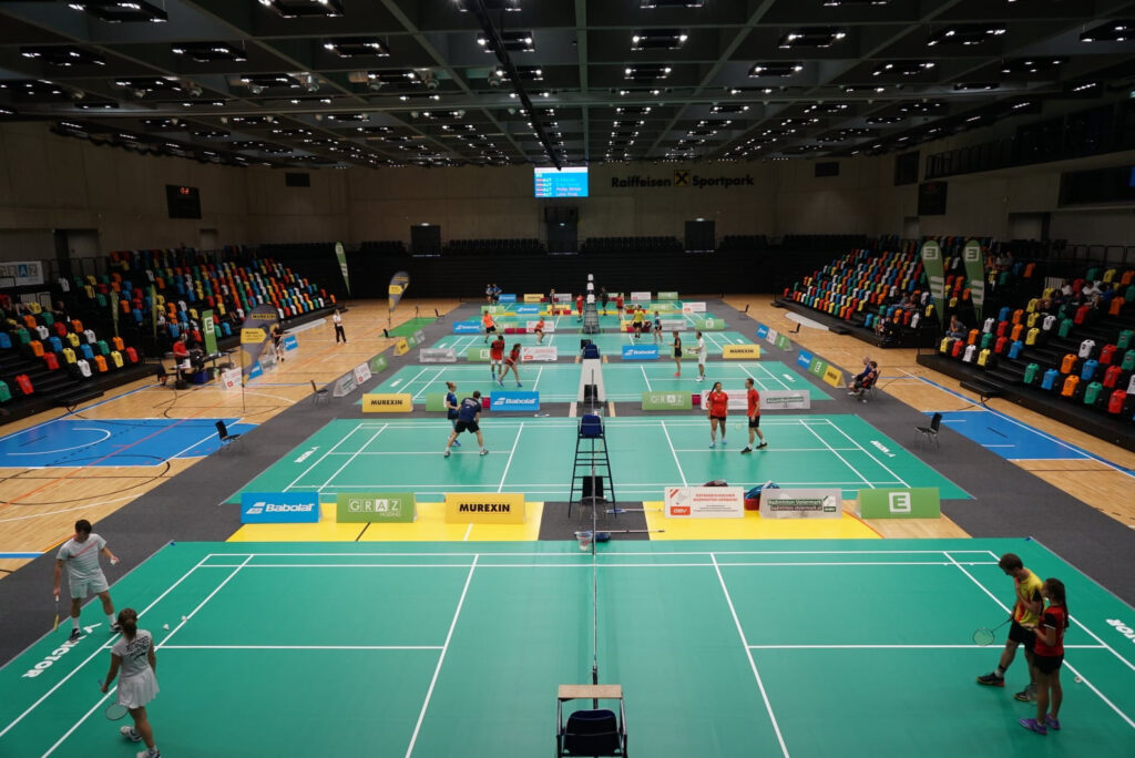 Badminton im Raiffeisen Sportpark Graz