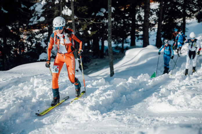 Emma Albrecht beim Skibergsteigen