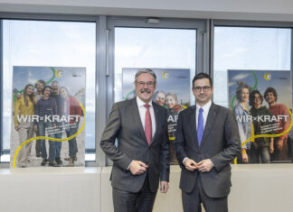 Generalanwalt Erwin Hameseder und Generalsekretär Johannes Rehulka präsentieren die Informations-Kampagne des ÖRV, die unter dem Motto „Wir-Kraft“ steht und am 24. März 2025 startet.