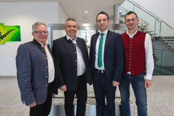 Obmann Hermann Lauter, Günter Zaiser, David Wondra und AR-Vorsitzender Johann Kainz 