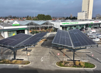Photovoltaik-Carport-Anlage am Lagerhaus-Standort in Bruck an der Leitha
