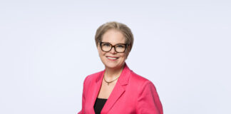 Porträt, Jutta Oberweger, Unternehmensprecherin der RLB OÖ
