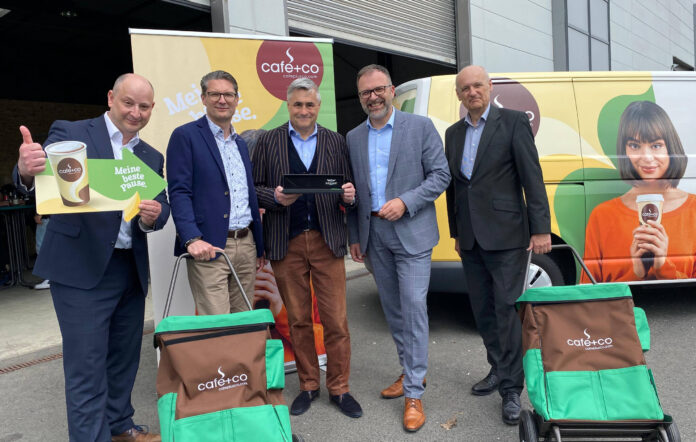 Dietmar Slowakiewicz und Bernhard Meisl (beide GF Café+Co Deutschland), Thomas Karl (GF Firmengruppe Karl), Fritz Kaltenegger (CEO Café+Co Int.) und Wolfgang Wagner (GL Café+Co Int.)