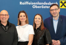 Die Stanford-Dozenten Scott Sanchez und Anja Svetina Nabergoj mit Barbara Boucek und Wolfgang Spitzenberger