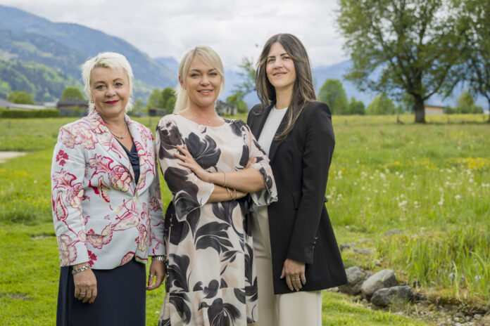 Sandra Bräuer, Susanne Landerer und Suzana Radovanovic sind die Ansprechpartnerinnen in Maishofen.