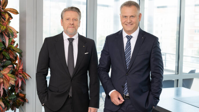 Raiffeisen-Immobilien-Sprecher Peter Weinberger und Peter Mayr
