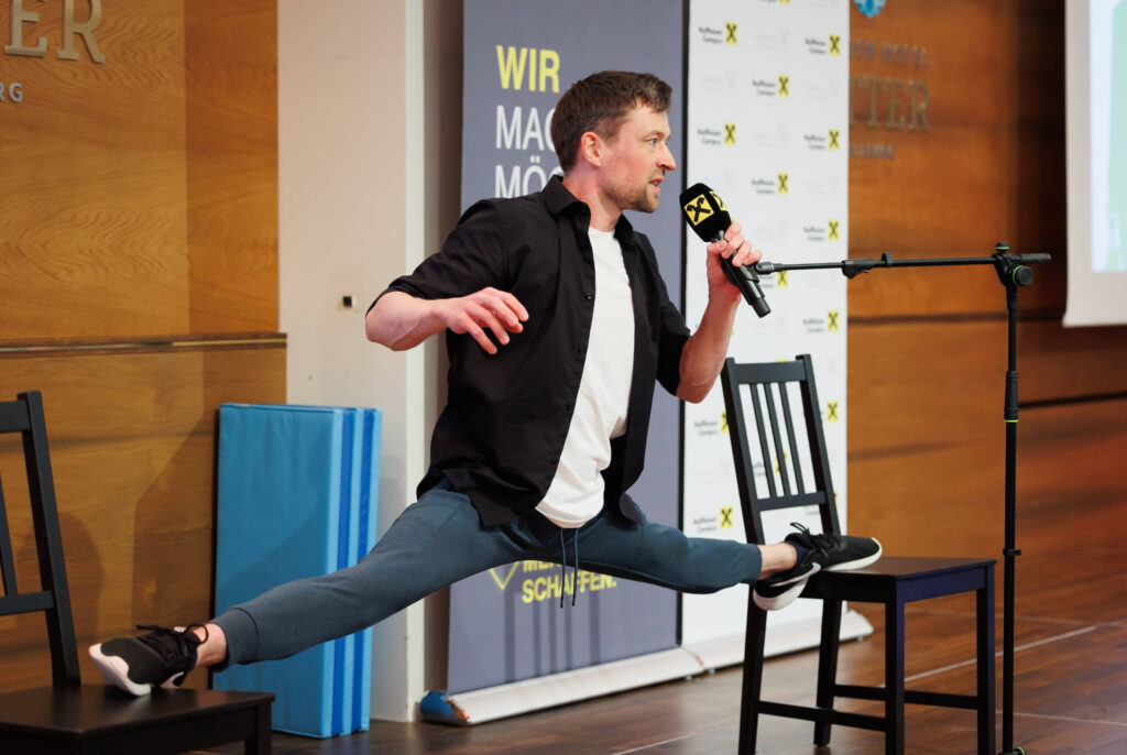 Mit vollem Körpereinsatz auf der Bühne: Artist Robin Witt