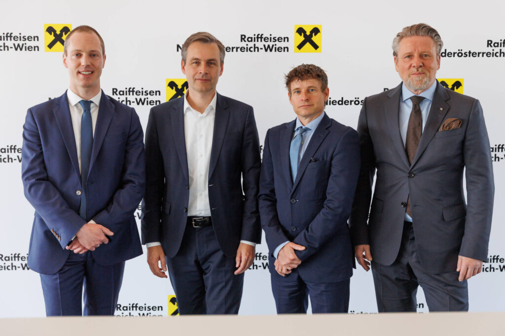 Matthias Reith, Martin Hauer, Gunter Deuber und Peter Weinberger präsentierten den niederösterreichischen Immobilien-Report.
