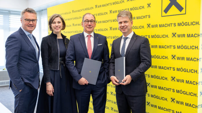 RLB Steiermark Vorstabnd präsentiert die Bilanz 2024: Rainer Stelzer, Ariane Pfleger, Martin Schaller und Florian Stryeck