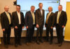 Gruppenfoto von der Generalversammlung der Raiffeisenbank Wiener Neustadt-Schneebergland