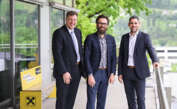Gruppenbild: Thomas Wass, Michael Kirchler und Daniel Kaldinazzi sind von der Raiffeisen-Junior-App begeistert.