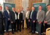 Die Revisoren Franz Wagner und Michael Pany, Günter Zaiser, Obmann Hermann Lauter, Johannes Schuster, Kammersekretär Herbert Gutkas, Geschäftsführer David Wondra, Obmann-Stv. Thomas Steiner und AR-Vorsitzender Johann Kainz