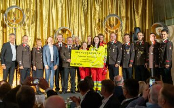Spendenübergabe beim 130-Jahr-Jubiläumsfest der RB Nestelbach-Eggersdorf