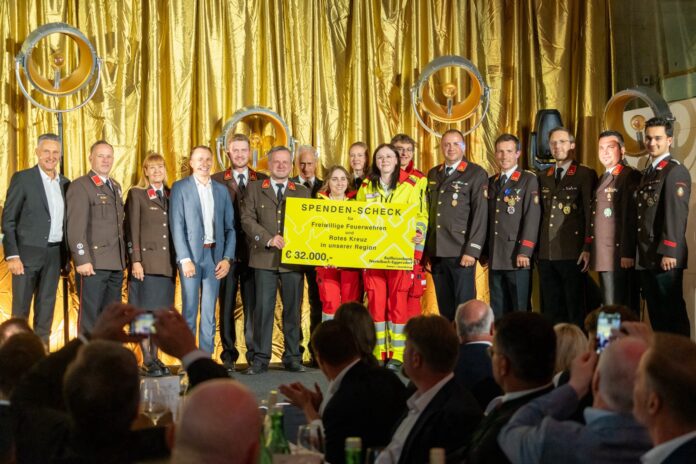 Spendenübergabe beim 130-Jahr-Jubiläumsfest der RB Nestelbach-Eggersdorf