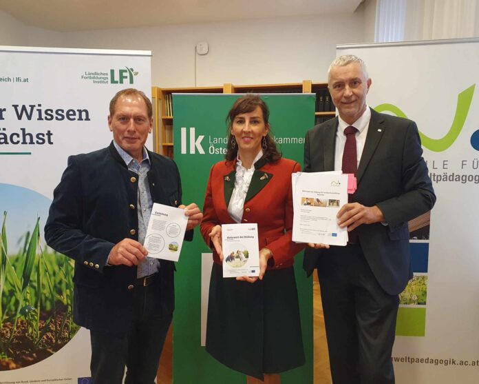 LKÖ-Präsident Josef Moosbrugger, LFI-Obfrau Maria Hutter und HAUP-Rektor Thomas Haase bei der Präsentation der Studie „Mehrwert durch Bildung“