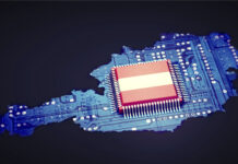 Symbolbild: Platine in Österreich-Form als mit Rot-Weiß-Roten-Chip