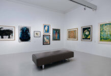 Arnulf Rainer & Art Brut: An die Wand geworfen „Arnulf Rainer & Art Brut“ Ausstellungsansicht