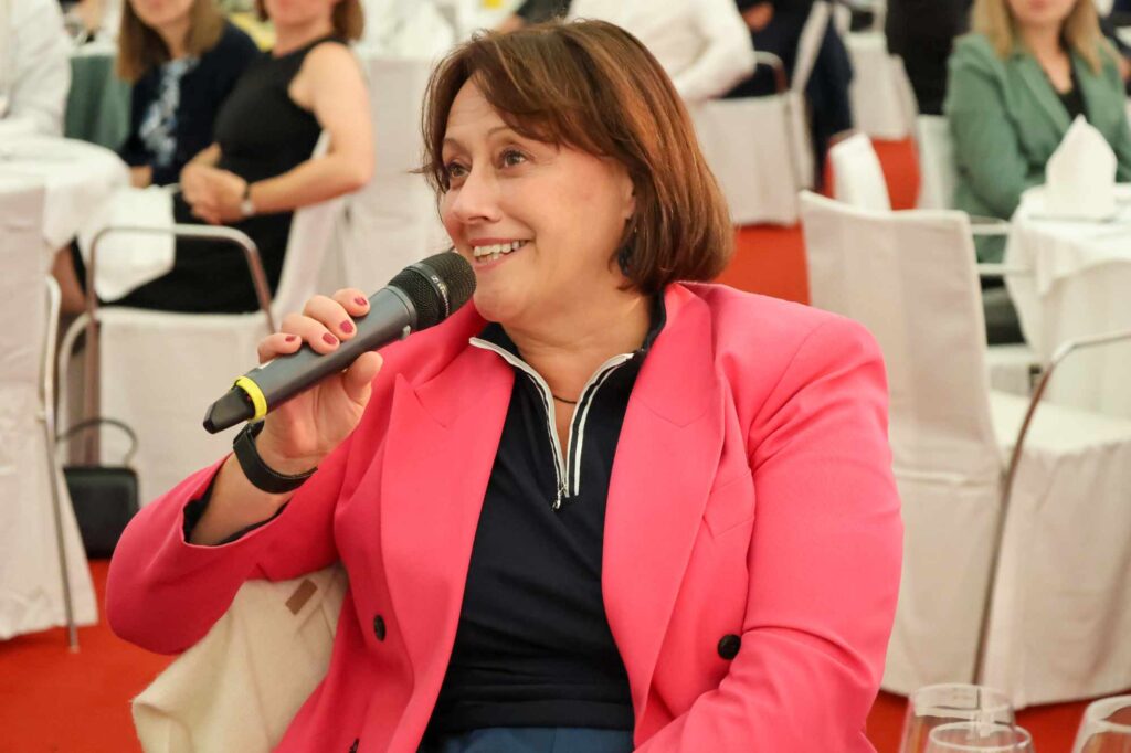 Verhandlungsexpertin Sonja Rauschütz