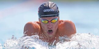 Christian Giefing beim Schwimmen