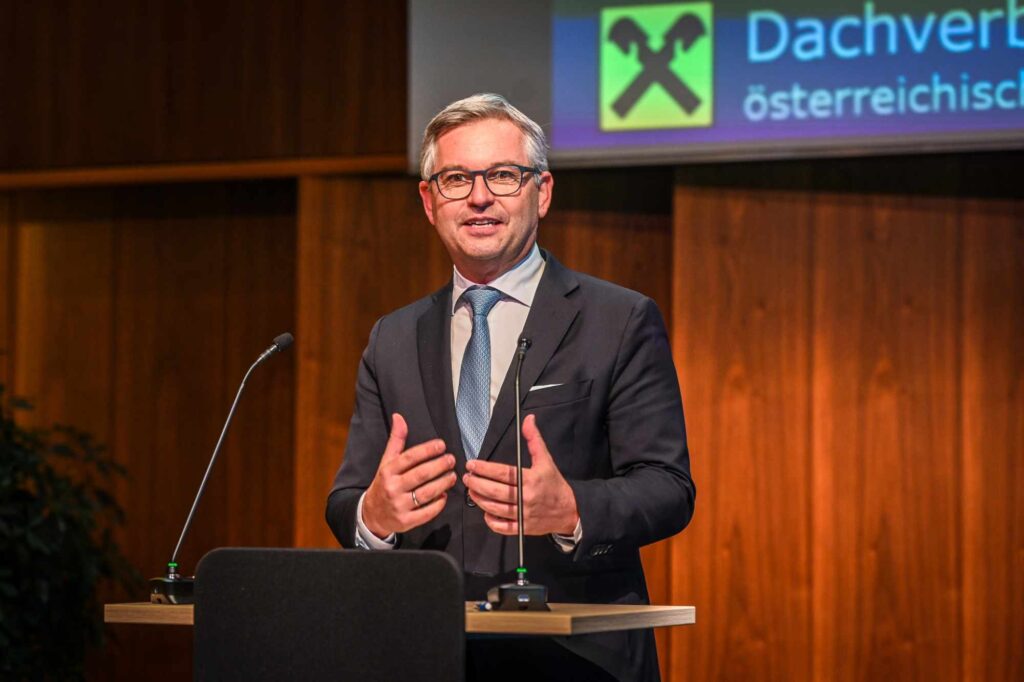 Magnus Brunner bei der Dachverbandstagung 2025
