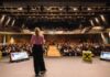 Blick von der Bühne in den Saal beim Future Talk 2025