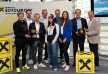 Raiffeisen und Landesskiverband Kärnten verlängern Partnerschaft Gruppenfoto vom Saisonauftakt des 57. Raiffeisen Schülercups